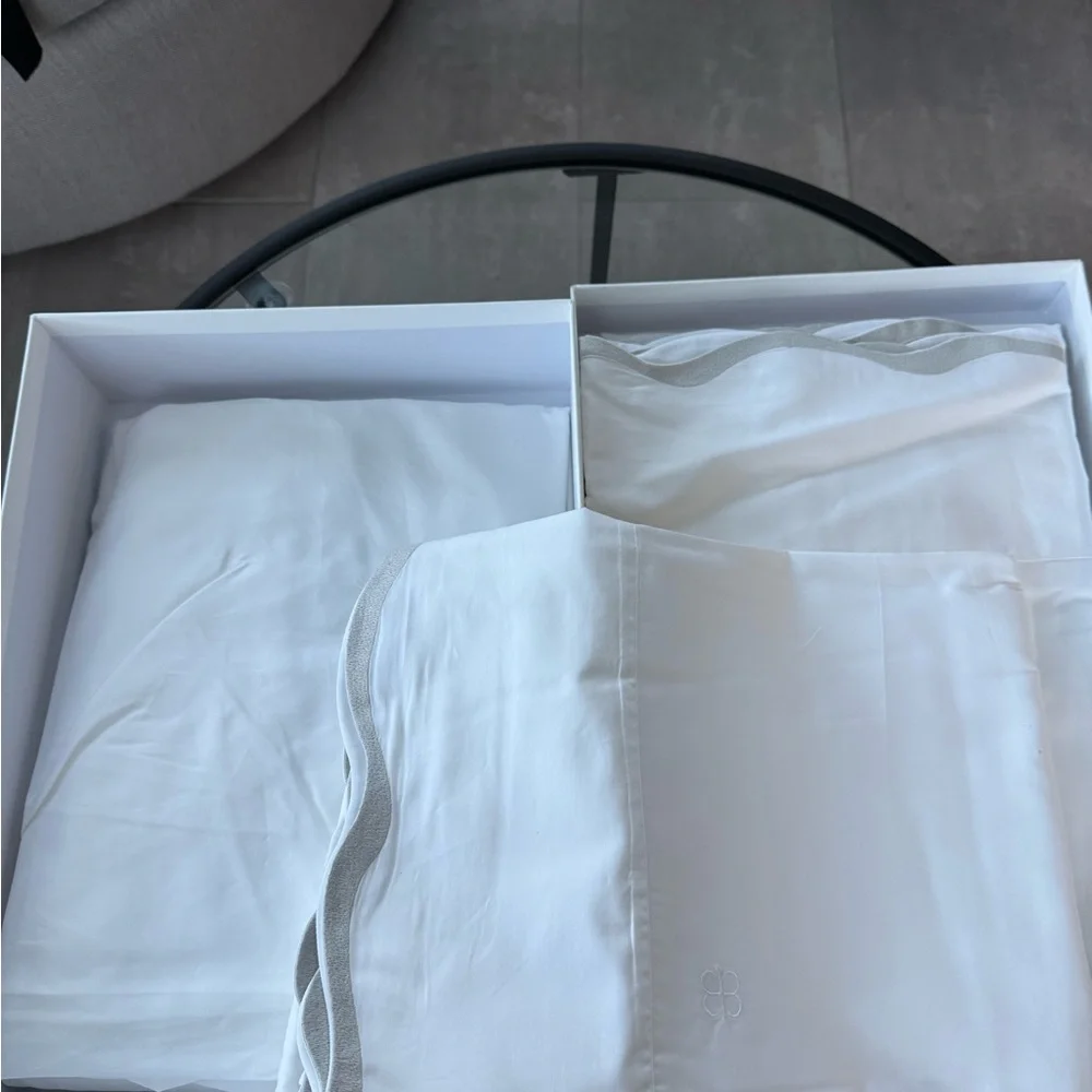 Boll & Branch NEW Signature Embellished Sheet Set King